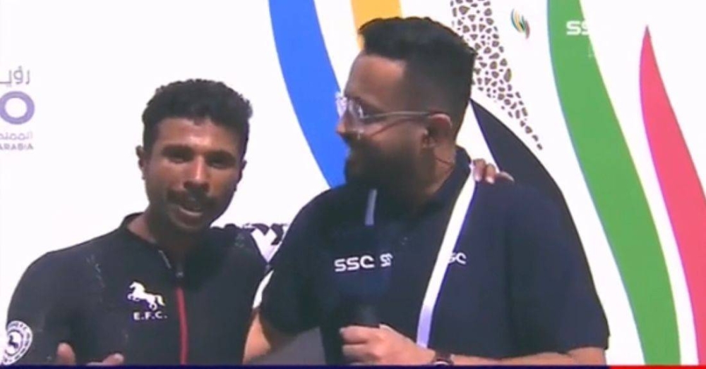 شاهد.. الفائز بذهبية سباق الدراجات: وين المليون حقتي ؟