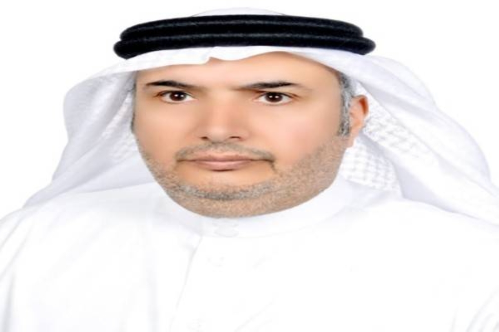 كاتب سعودي: صحوي يتصدَّق عن غازي القصيبي