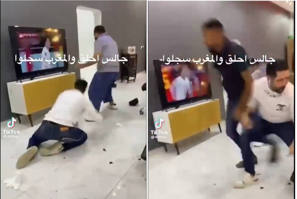 شاهد.. ردة فعل شبان مغاربة داخل محل حلاقة بعد فوز المنتخب  المغربي على نظيره البلجيكي