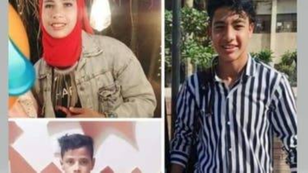 "ماتوا في حضن بعض".. مأساة أب فقد أبنائه الثلاثة في ليلة واحدة