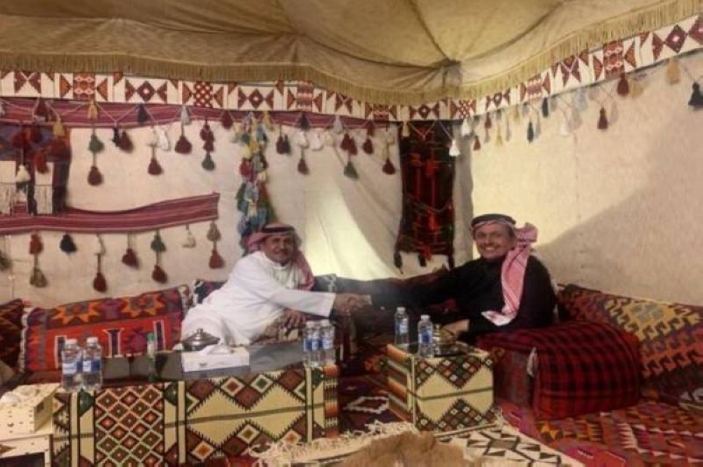 "ابن عريعر" يفاجئ "ابن عودة" بقرار جديد بشأن صفقة ضراب الفحل "عريعر" لـ 10 من نياقه مقابل 400 ألف ريال .. والأخير يرد