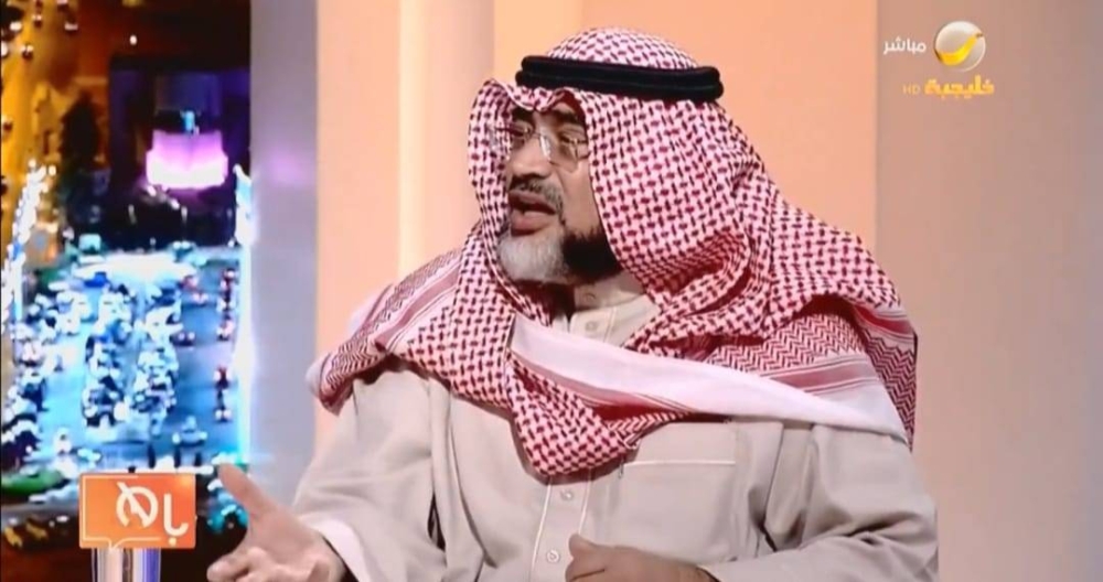 شاهد.. أستاذ "اجتماع" المطالبات بحجب "التيك توك" تذكرني بالجدل وقت ظهور "كاميرا الجوال" و"التليفون بإظهار الرقم"