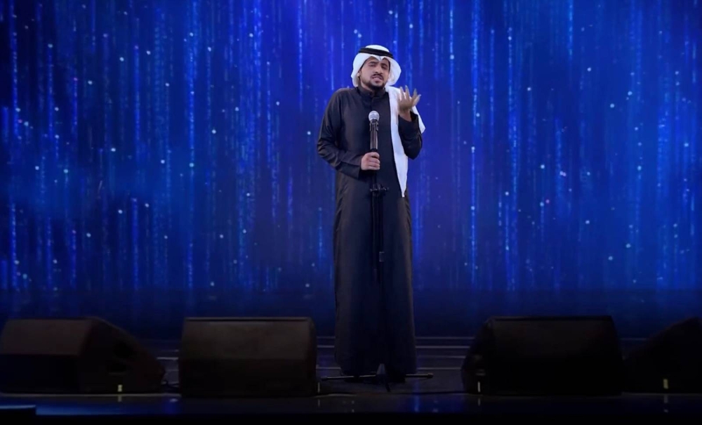 شاهد.. تقليد الفنان عايض يوسف في برنامج استوديو 23