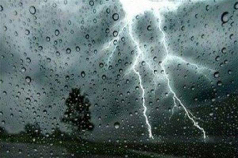 الأرصاد تتوقع هطول أمطار رعدية مصحوبة بزخات برد ورياح نشطة مثيرة للأتربة.. وتكشف عن المناطق المتأثرة بها!