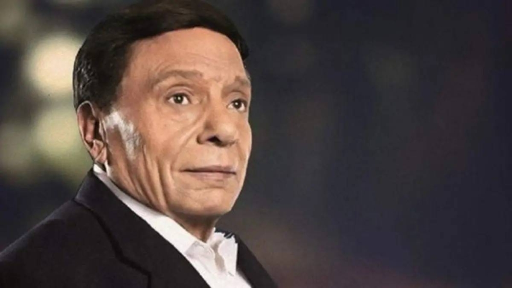 شاهد: أحدث ظهور للفنان "عادل إمام" في عيد ميلاده الـ 83.. لن تصدقوا كيف أصبح شكله الآن!
