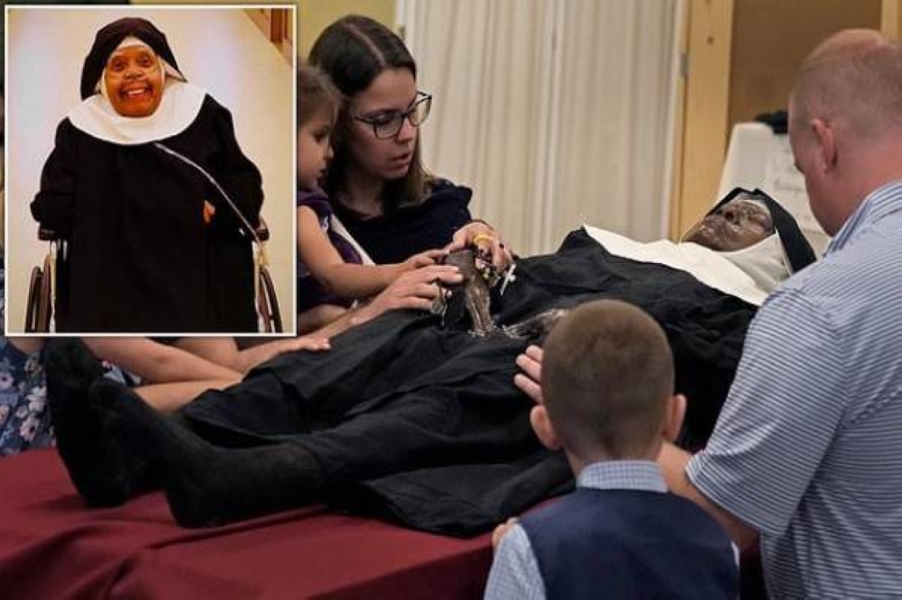 علماء يكشفون عن سر عدم تحلل جثة راهبة توفيت منذ 4 سنوات في أمريكا