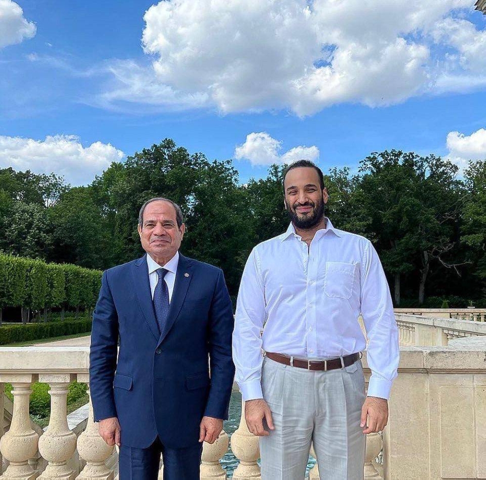 شاهد : أحدث ظهور لولي العهد مع الرئيس عبد الفتاح السيسي في باريس