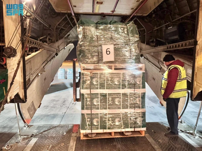 مغادرة الطائرة الإغاثية السعودية السادسة لمساعدة الشعب السوري