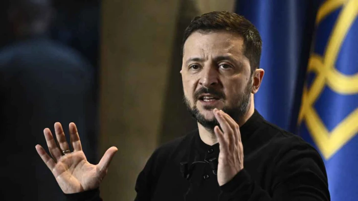 ‏زيلنسكي: اشتعال الحرب بين إسرائيل وإيران سيقلل من الدعم المالي والعسكري لأوكرانيا