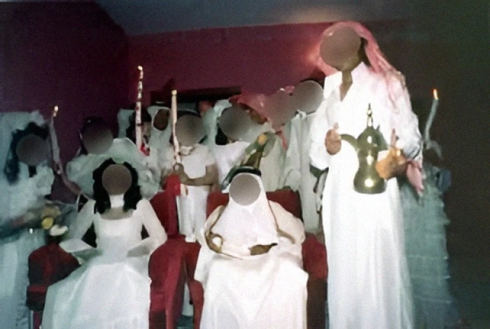 “من بينها قلادة هندية "مرتعشة".. صورة وثيقة مهر تعود لأكثر من 40 عامًا تثير تفاعلا على مواقع التواصل