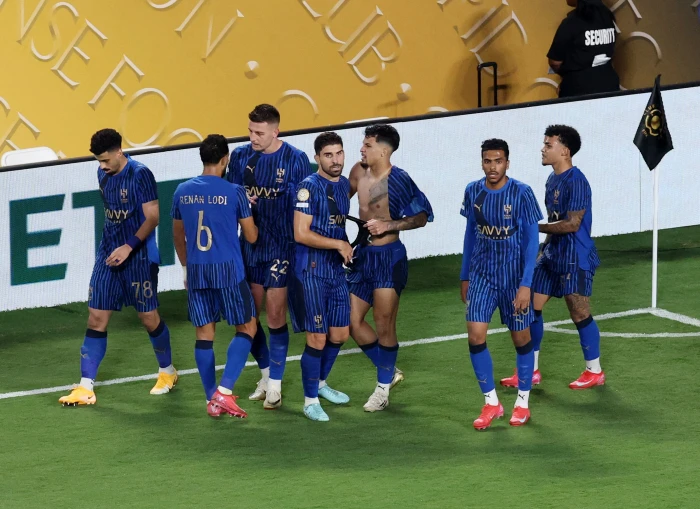 بالفيديو.. الهلال يتفوق على مانشستر سيتي برباعية ويصنع التاريخ في كأس العالم للأندية بالفيديو.. الهلال يتفوق على مانشستر سيتي برباعية ويصنع التاريخ في كأس العالم للأندية