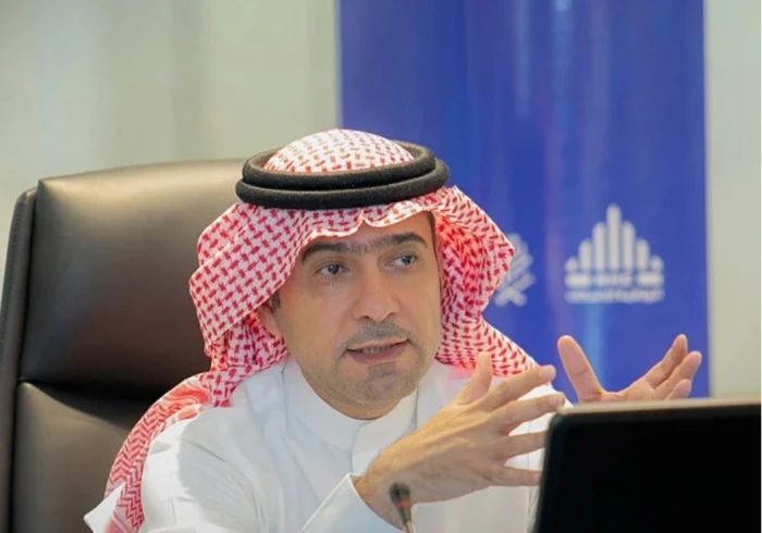 الحقيل يكشف عن وضع اشتراطات خاصة لتملك غير السعوديين للعقار في مكة والمدينة وتحديد نطاقات جغرافية في الرياض وجدة