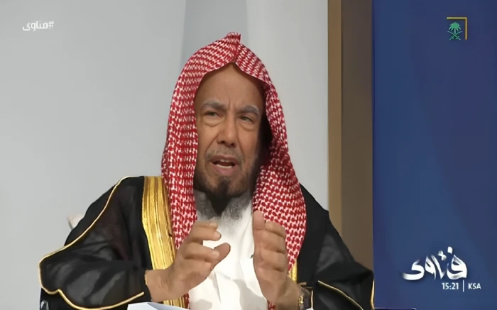 هل التذمر من شدة الحر والصيف يعتبر من سب الدهر؟.. بالفيديو: الشيخ المطلق يوضح