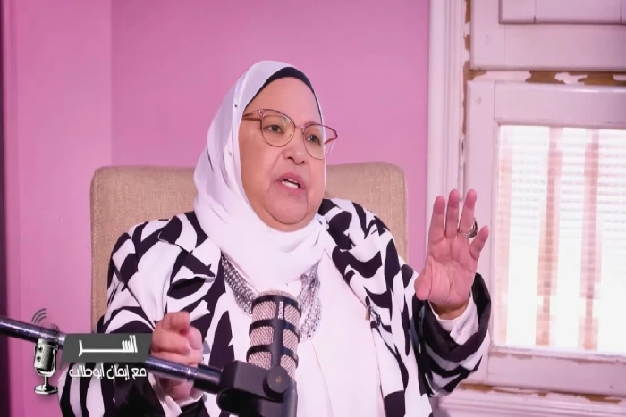 جامعة الأزهر تحيل  داعية  مصرية شهيرة للتحقيق  بعد زعمها بجواز تدخين الحشيش وترقيع غشاء البكارة بغرض الستر