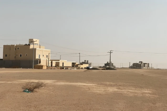 منها السفلتة وتمديد شبكات الهاتف..  اعتماد ضوابط جديدة للمخططات العمرانية في الرياض