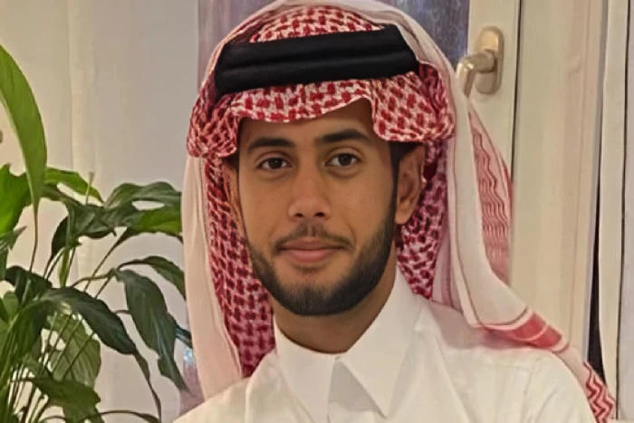 وصول جثمان الشاب "حسان الشهري" إلى جدة بعد غرقه في بحيرة جنيف