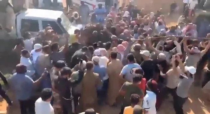 فيديو جديد لحظة إنقاذ الطفل السوري علي صالح عبدي.. والأمن يحتفل بإطلاق النار