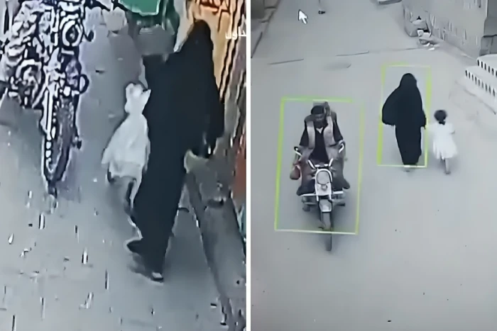 بالفيديو.. امرأة منتقبة تحاول خطف طفلة في اليمن.. وردة فعل شقيقها تنقذها في اللحظات الأخيرة