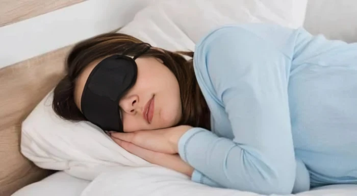 أخصائية تكشف عن مشروب طبيعي يقلل التوتر ويحسن جودة النوم.. وتوضح مكوناته