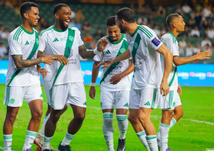 بالفيديو..الأهلي يتأهل لنهائي كأس السوبر بعد فوزه على القادسية بخماسية