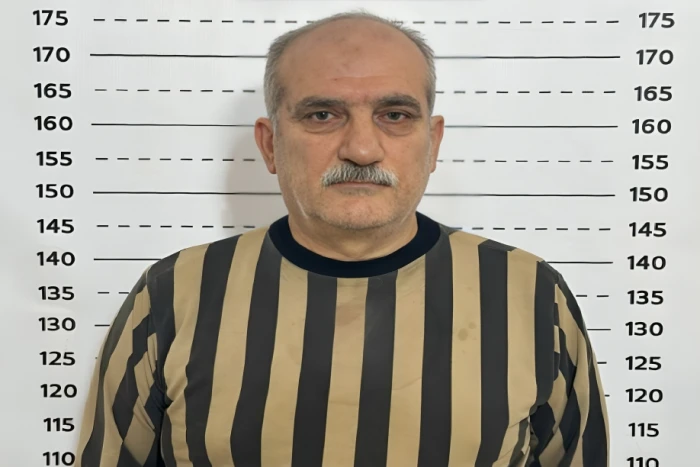 القبض على لواء طيار في نظام الأسد البائد شارك في طلعات جوية لتنفيذ مجازر بحق السوريين