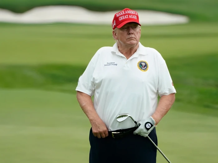 أول تعليق من مسؤول أمريكي على شائعة وفاة الرئيس ترامب