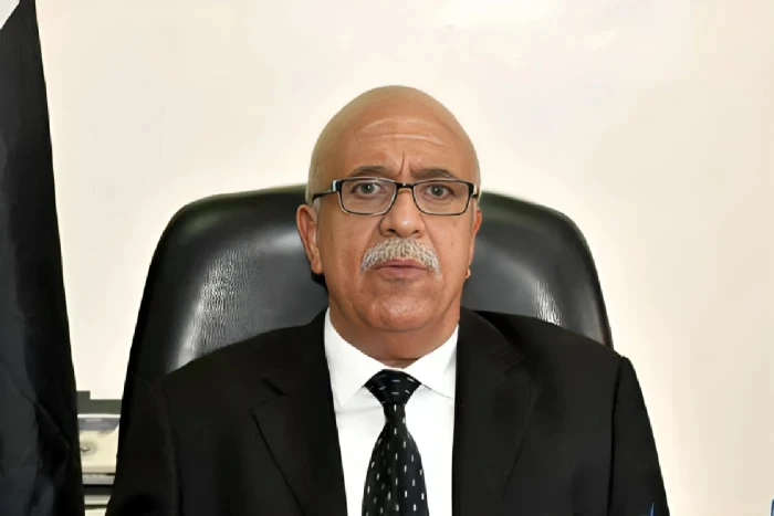 قتل برفقة عدد من الوزراء… أول تعليق من الحوثي على استهداف  غارة إسرائيلية رئيس الوزراء أحمد الرهوي داخل مبنى في صنعاء