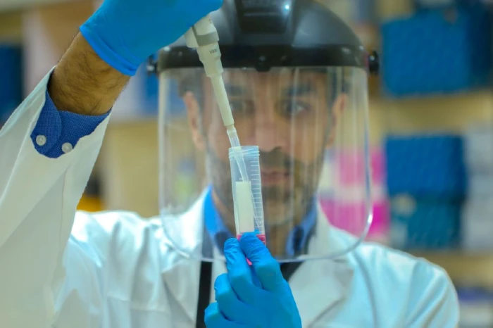 علاج مريضة سرطان باستخدام خلايا تائية مصنّعة محلياً لأول مرة في تخصصي الرياض.. والكشف عن تكلفة العلاج