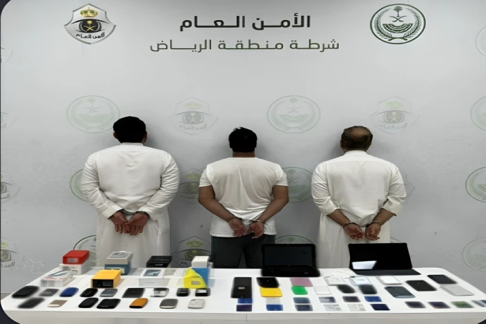 القبض على 3 وافدين لقيامهم  بإنشاء منصات إلكترونية وهمية تدار من خارج المملكة وادعاء تقديم خدمات.. والكشف عن جنسياتهم