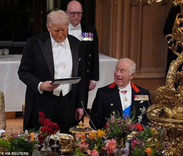بالصور.. ملك بريطانيا يقيم مأدبة عشاء ملكية في قصر وندسور على شرف ترامب.. والكشف عن محتويات قائمة الطعام