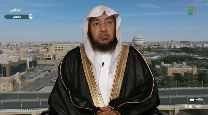 ماذا تفعل امرأة عليها قضاء من رمضان ولا تستطيع الصيام بسبب المرض؟.. بالفيديو.. "الصقير" يُجيب