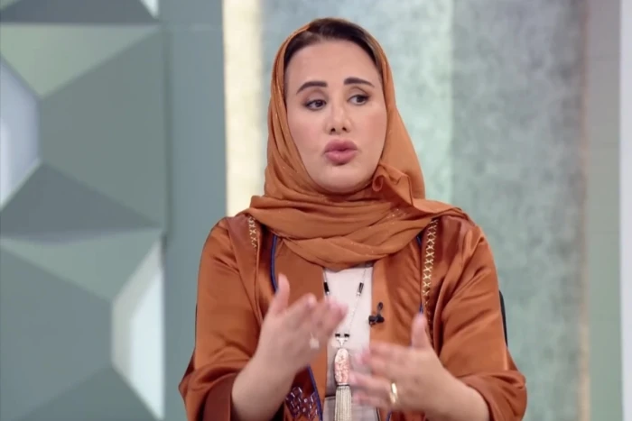 "طعنوني في أعز ما أملك".. بالفيديو: الكاتبة وفاء الرشيد تكشف عن تعرضها للشتم والسب بسبب كريستيانو رونالدو