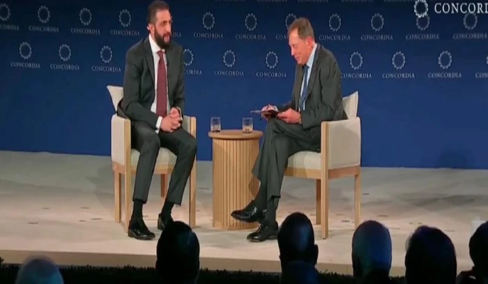 لقد أمضيت 25 عاماً بين الحروب والاضطرابات.. بالفيديو: الرئيس السوري يفتح صندوق أسراره ويكشف سر قوته في أصعب الظروف