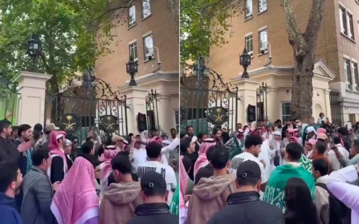 بالفيديو: مواطنون يحتفلون باليوم الوطني 95 أمام السفارة السعودية في لندن