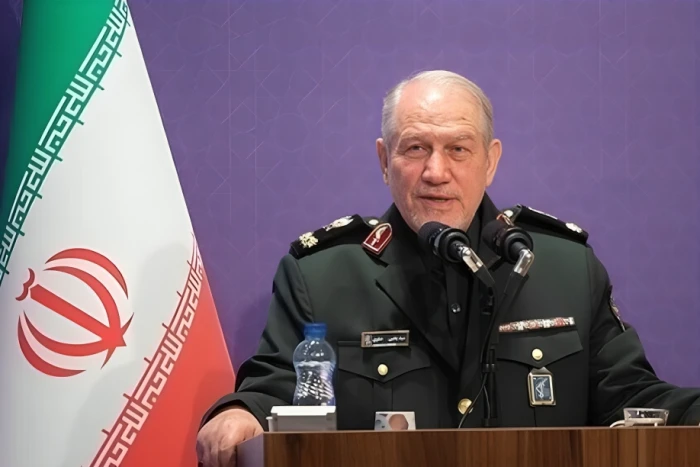 أول تعليق لمستشار المرشد الإيراني على توقيع السعودية وباكستان اتفاقية الدفاع الاستراتيجي المشترك