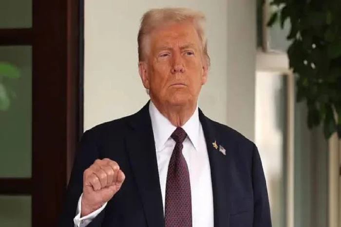 "ترامب" يكشف عن تهديد روسي لأمريكا بعد إرسالها سلاحاً فتاكاً مؤخراً.. ويهدد باستخدام القوة النووية