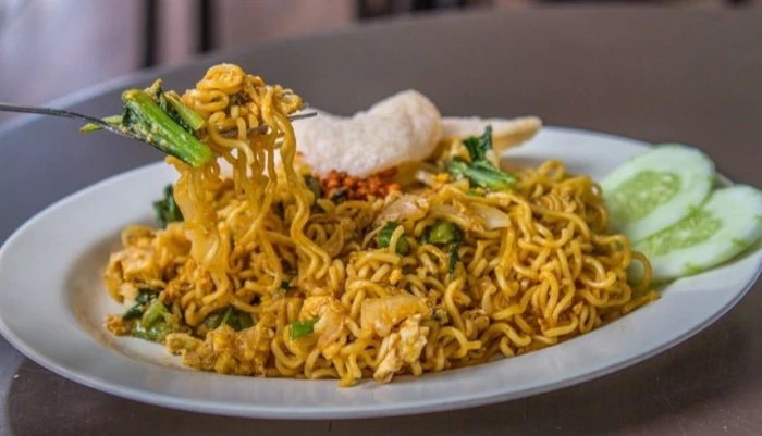 العراق.. وفاة طفلة وتسمم 3 من إخوتها بأغرب وجبة أعدتها والدتهم !