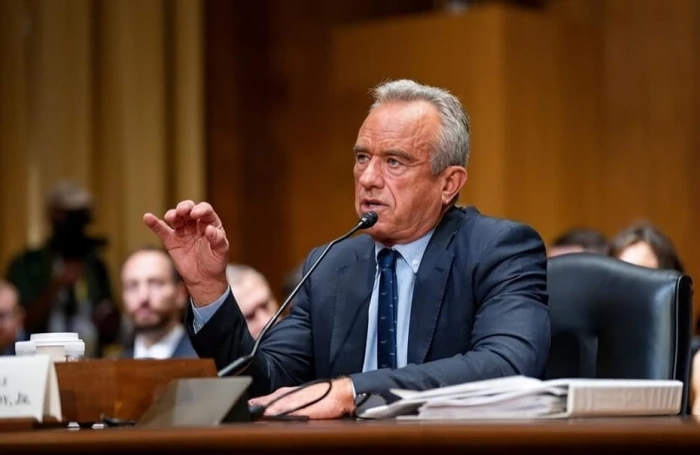 وزير الصحة الأمريكي يكشف عن دراسة تزعم وجود علاقة بين الختان والإصابة بالتوحد!