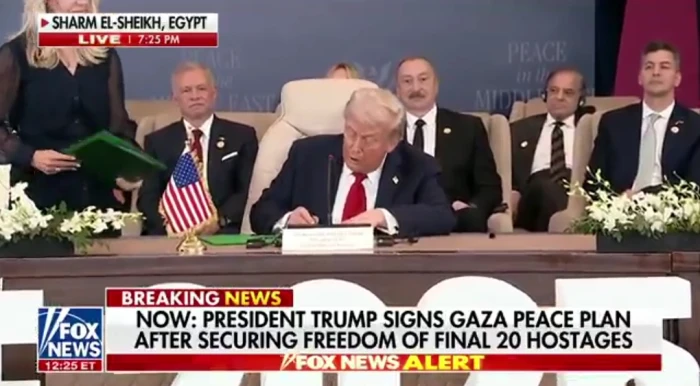 بالفيديو: لحظة توقيع ترامب وقادة مصر وتركيا وقطر على اتفاقية السلام في غزة