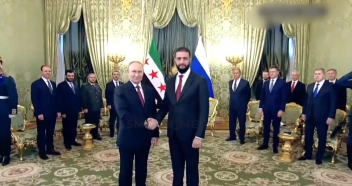 بالفيديو.. الرئيس السوري أحمد الشرع يلتقي بوتين في الكرملين