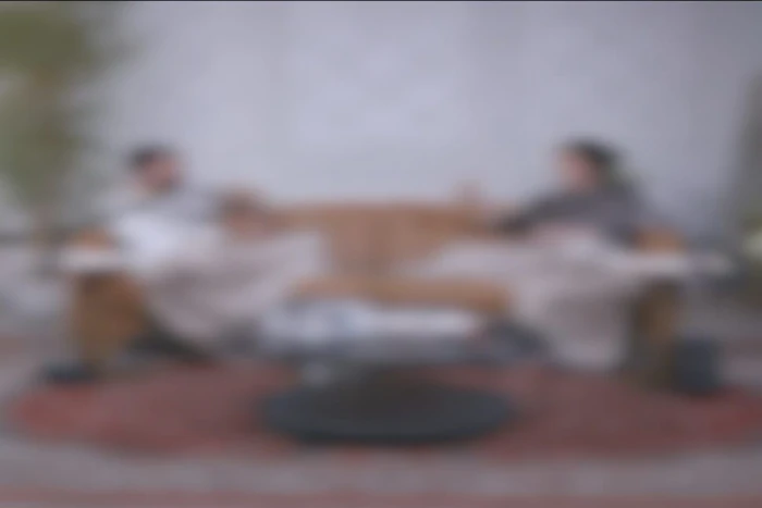 تنظيم الإعلام توقف بودكاست  وترخيص "موثوق" الخاص بممثلة ومقدم البرنامج .. والكشف عن السبب