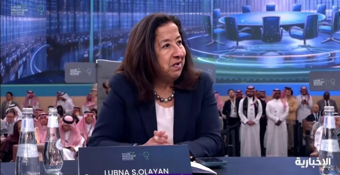 بالفيديو..لبنى العليان: أمارس الأعمال في السعودية منذ 40 سنة ولم أواجه تمييزًا بين الرجل والمرأة