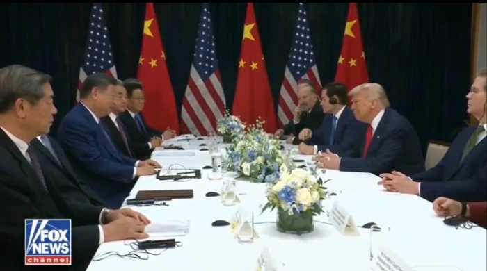 بالفيديو : تفاصيل لقاء ترامب بالرئيس الصيني شي جين بينغ في كوريا الجنوبية