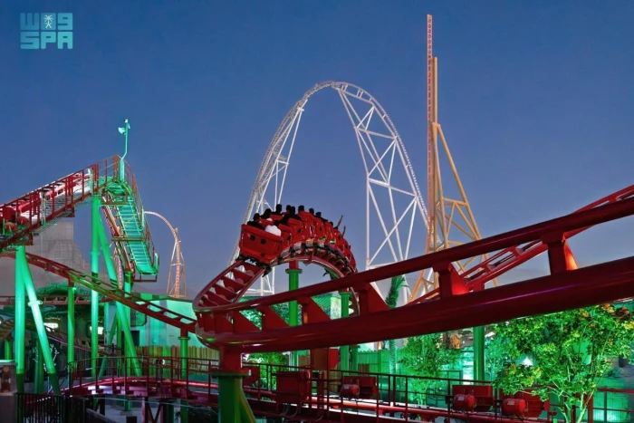 القدية تعلن موعد افتتاح منتزه Six Flags ..وتكشف عن أسعار التذاكر