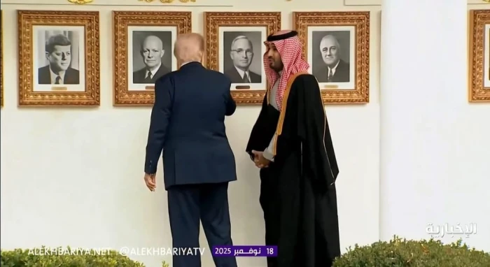 بالفيديو.. الرئيس الأميركي دونالد ترامب يصطحب ‎ولي العهد في جولة في البيت الأبيض