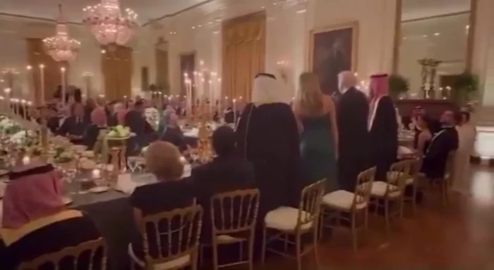 بالفيديو.. ترامب لولي العهد بعد مأدبة العشاء :"أنت زعيم استثنائي وصديق عظيم ورجل عظيم"