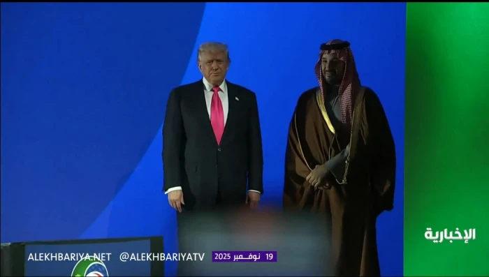 بالفيديو: لحظة وصول ولي العهد والرئيس ترامب إلى مقر منتدى الاستثمار السعودي الأميركي 2025