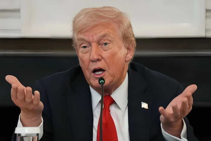 ترامب يمهل أوكرانيا موعدًا نهائيًا لقبول خطته بشأن السلام مع روسيا