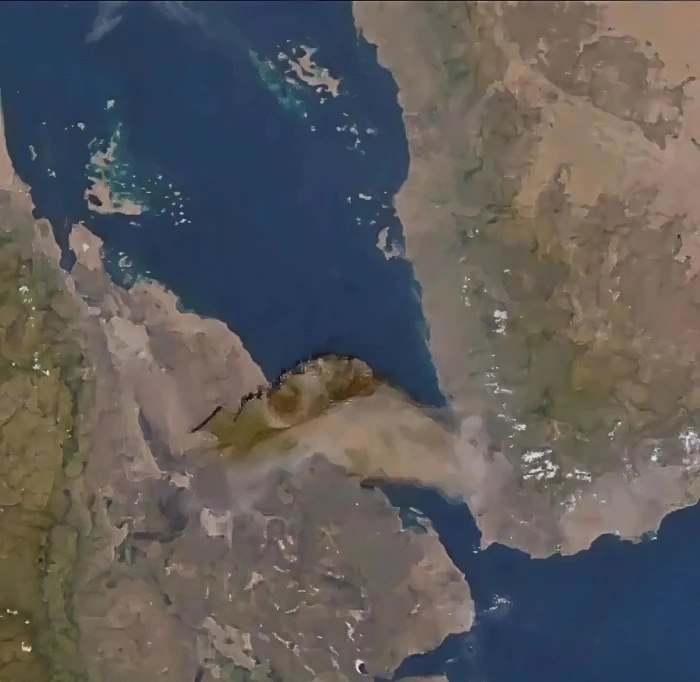 بالفيديو: الأقمار الصناعية توثق لحظة ثوران بركان في إثيوبيا.. وسحابة ضخمة من الرماد تتحرك باتجاه اليمن وسلطنة عُمان!