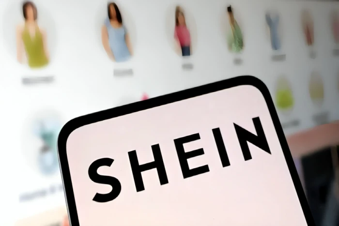 سحب منتجات من «شي إن» بعد كشف احتوائها على مواد كيميائية خطرة